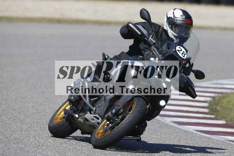 /01 02.04.2026 MAZ ADR/Gruppe rot/28